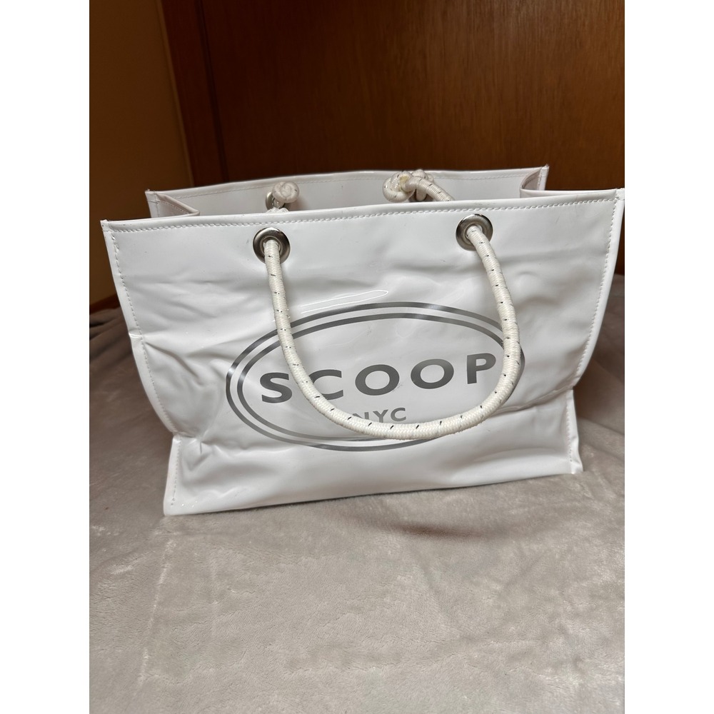 Scoop NYC White Vinyl Tote Bag Silver Logo Rope Handles Beach Shopper